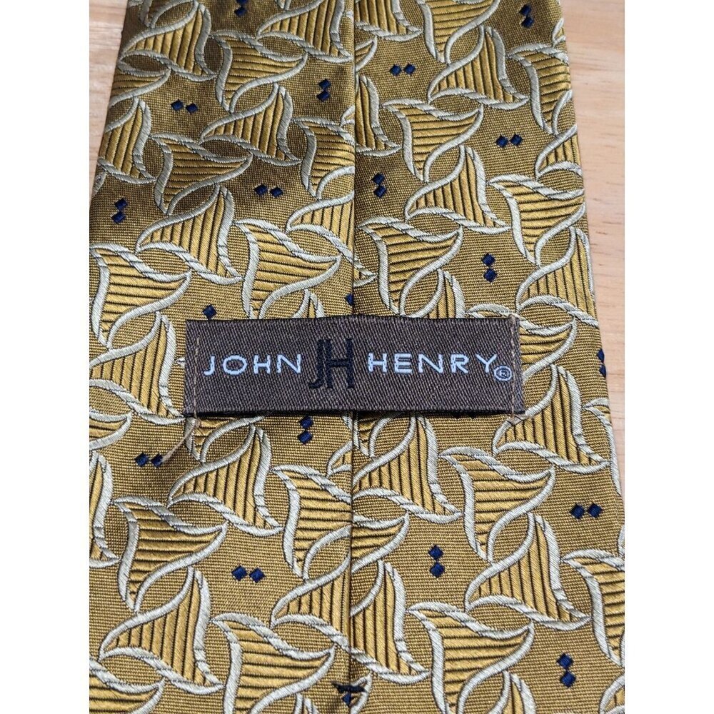 Vintage John Henry Silk Neck Tie Necktie Made In USA Gold Geometric Pattern - Picture 3 of 4